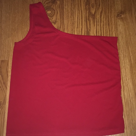 One sleeve red crop top - Picture 1 of 1